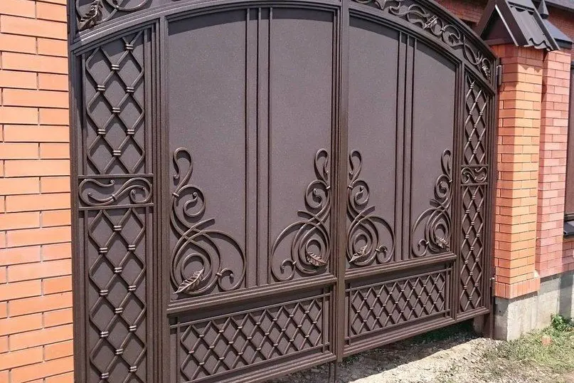 خرید درب فرفورژه در بندر انزلی